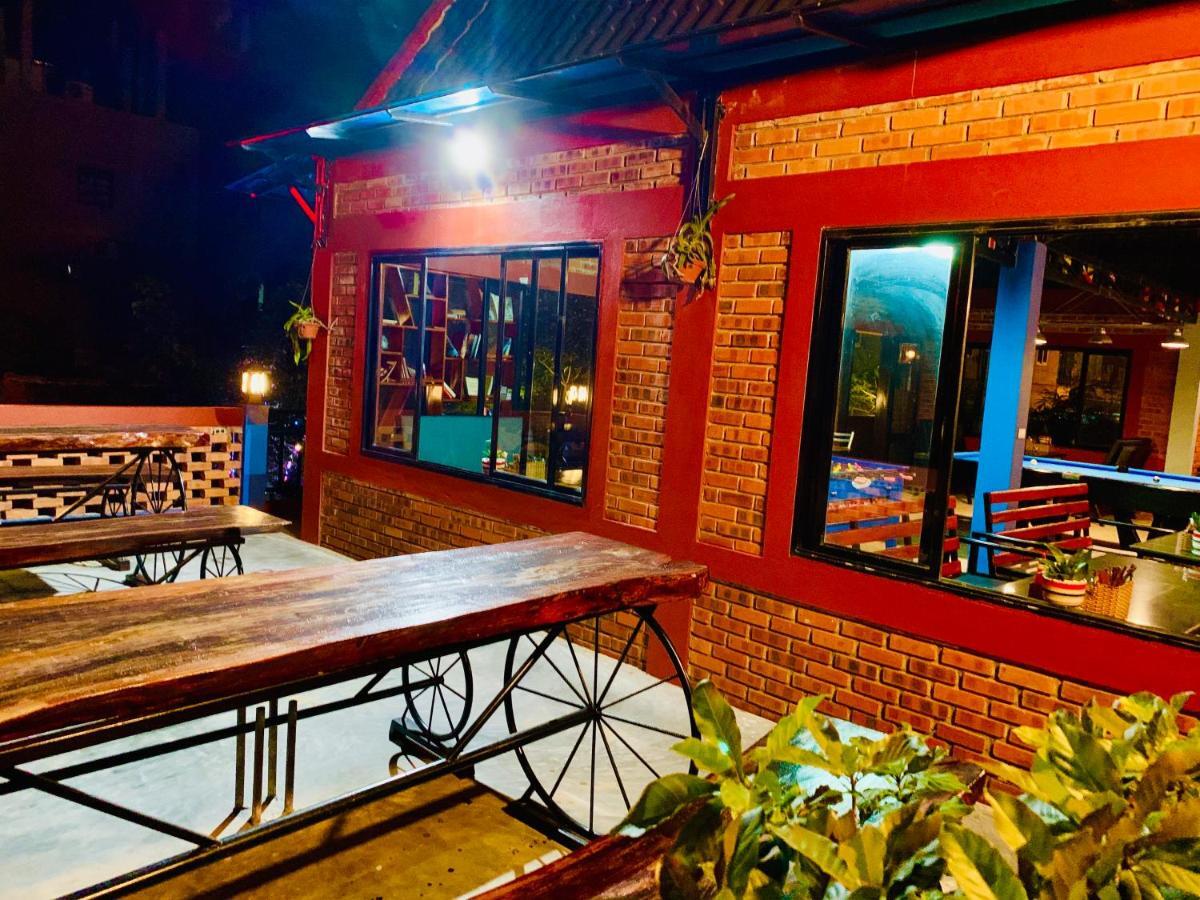 Vu'S Homestay Phong Nha Exterior photo